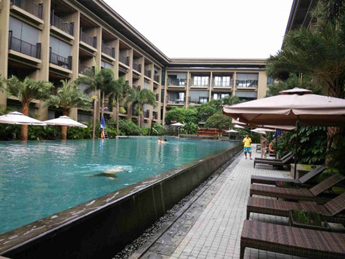 东莞贝朗公司组织了员工旅游度假活动