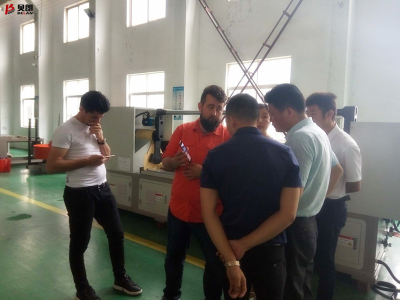 土耳其客户参观贝朗自动化公司现场 土耳其客户参观贝朗自动化公司现场